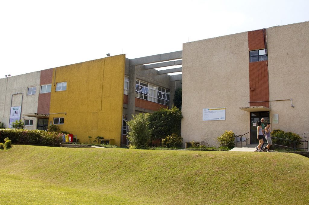 Faculdade de Ciências Farmacêuticas